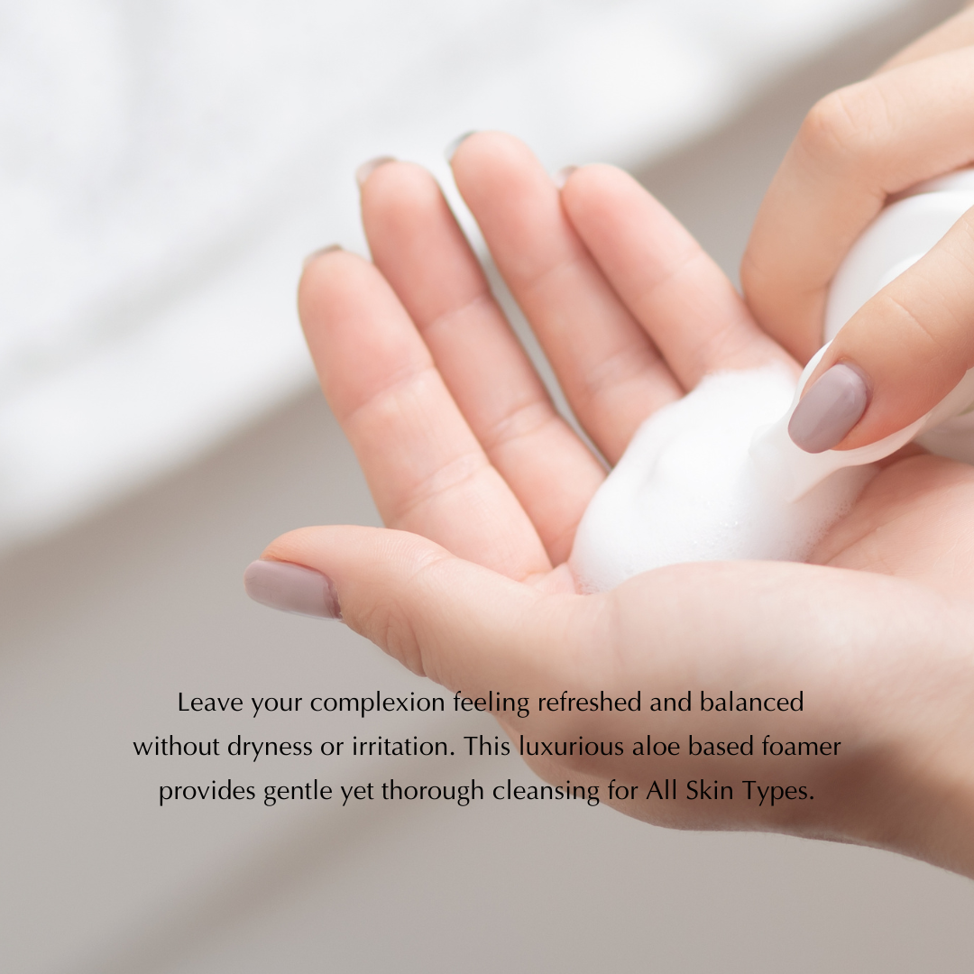 Gentle Foaming Facial Cleanser – Aloe, Apple & Ashwagandha for All Skin Types